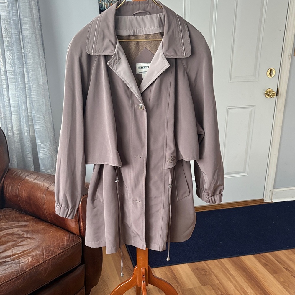 Women’s Taupe Trench Coat with Drawstring Waist